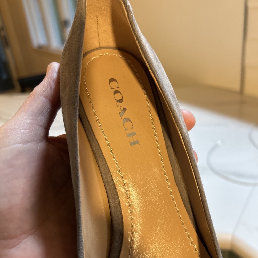 Coach Pumps Suede High Heels Almond Toe Logo One Point Size 9 - Picture 5 of 10